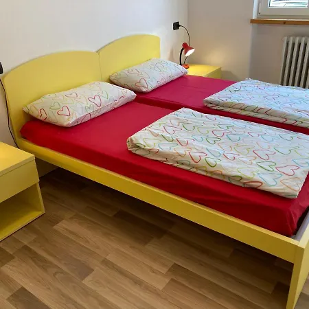 Bikeapartments Laura & Jasmin *